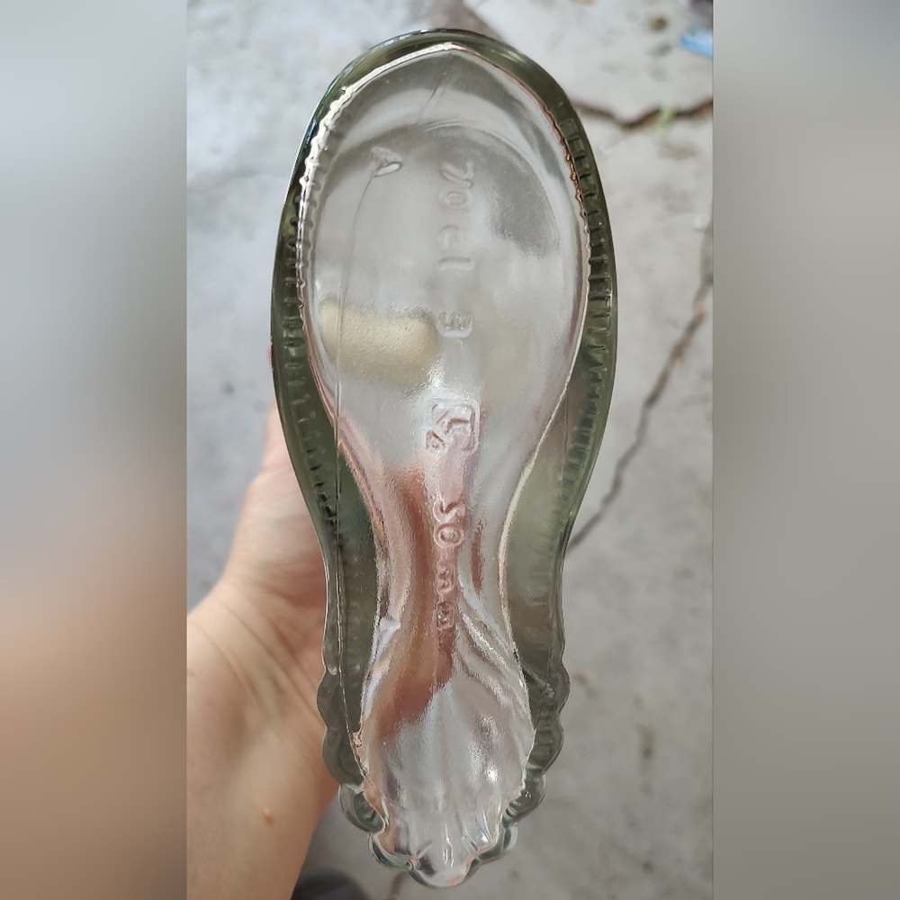 Glass Decanter - Picture 3 of 3